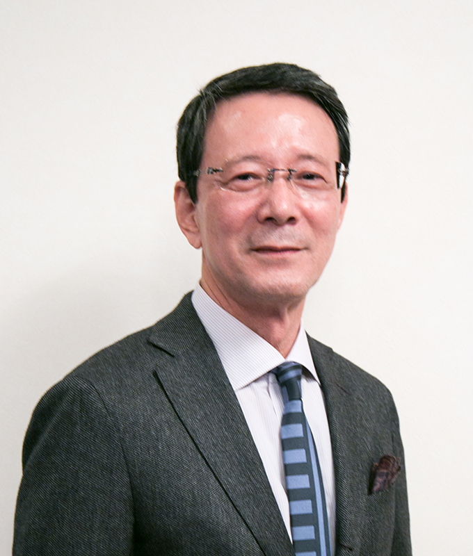 代表取締役会長 鈴木康夫